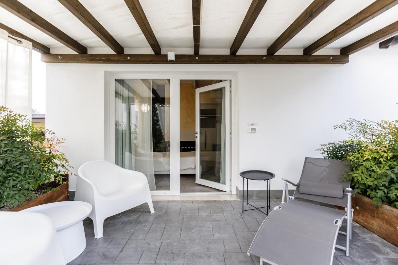 Mincio Relais Bed & Breakfast Castelnuovo del Garda Exterior photo